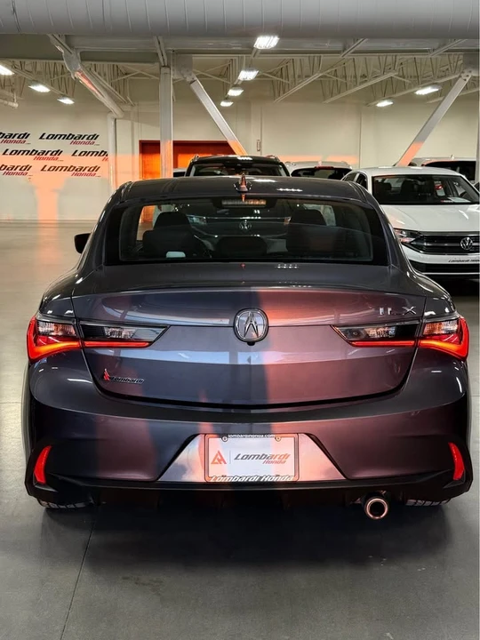 2019 Acura ILX - Image 4 of 17