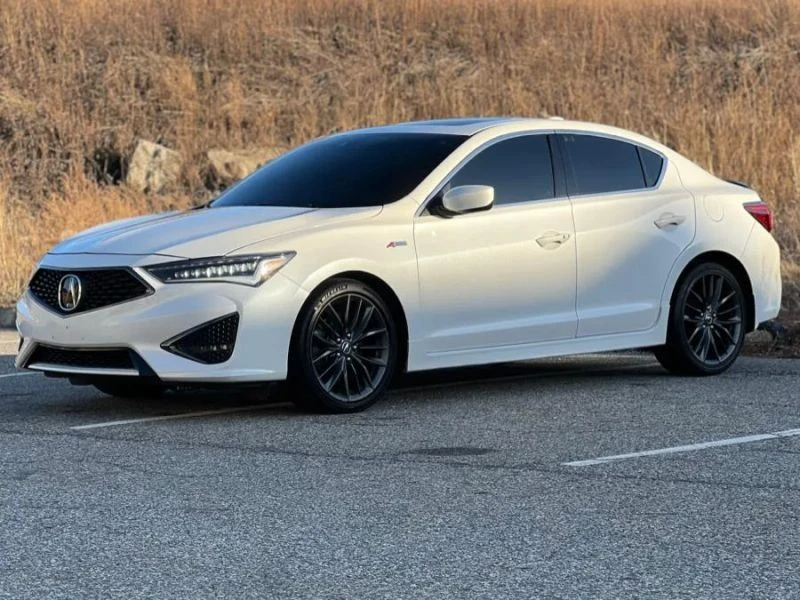 2019 Acura ILX - Image 4 of 12