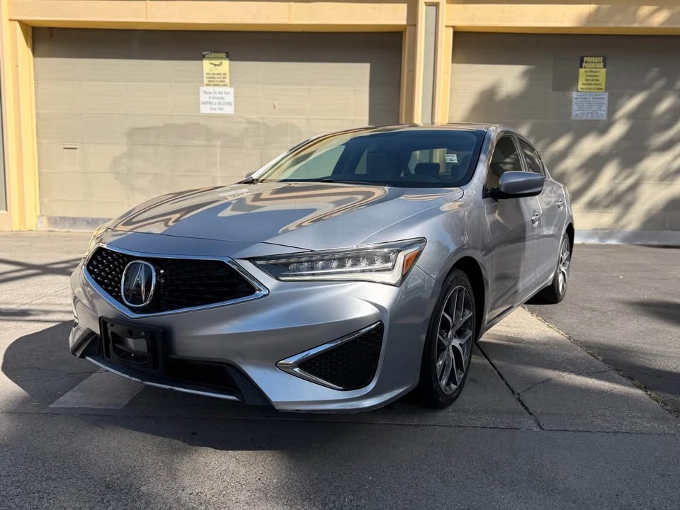 2019 Acura ILX - Image 2 of 15