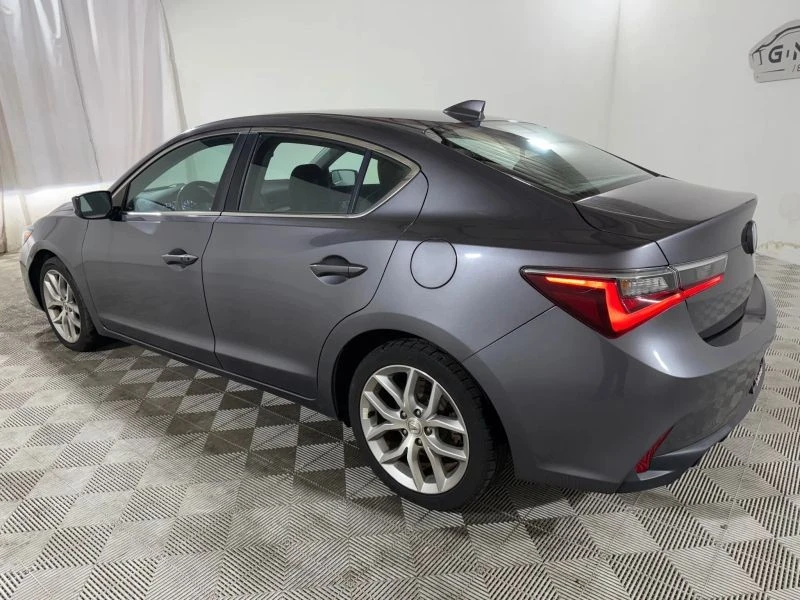 2019 Acura ILX - Image 5 of 12