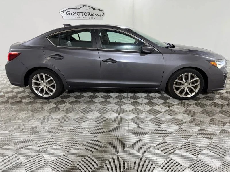 2019 Acura ILX - Image 10 of 12