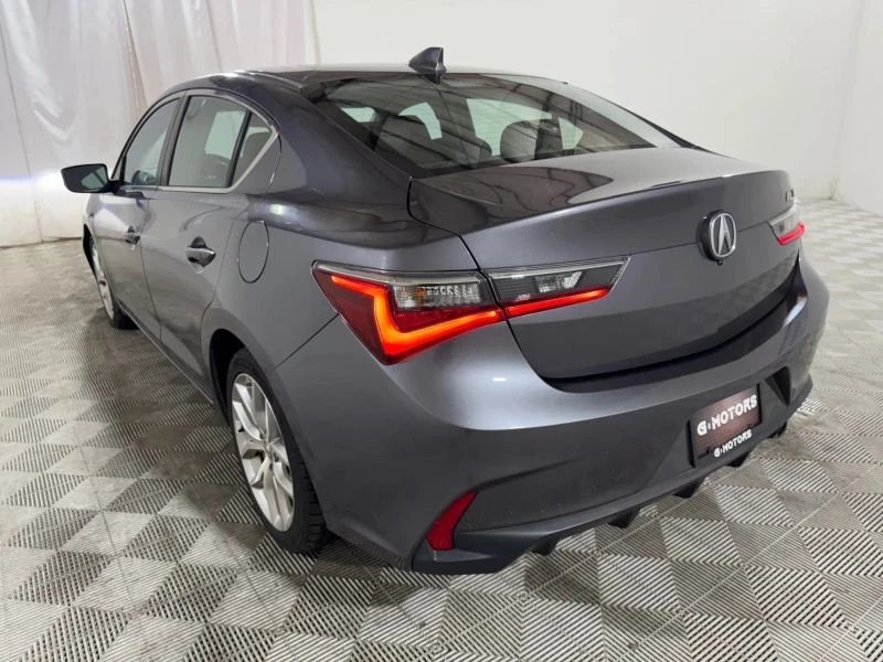 2019 Acura ILX - Image 6 of 12