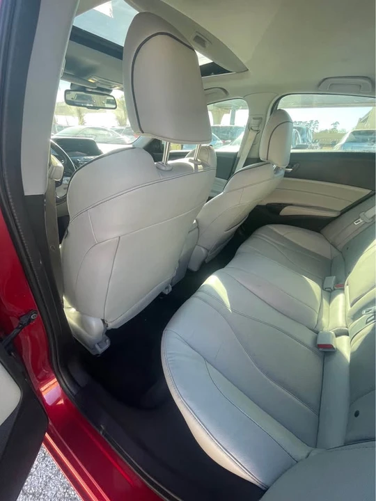 2019 Acura ILX - Image 8 of 16