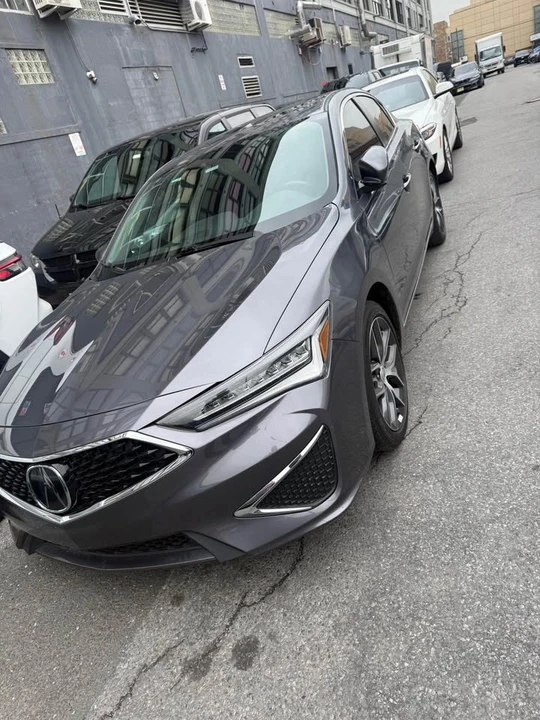2019 Acura ILX - Image 2 of 10