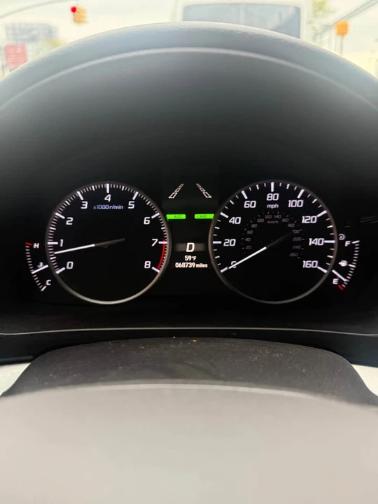 2019 Acura ILX - Image 8 of 10