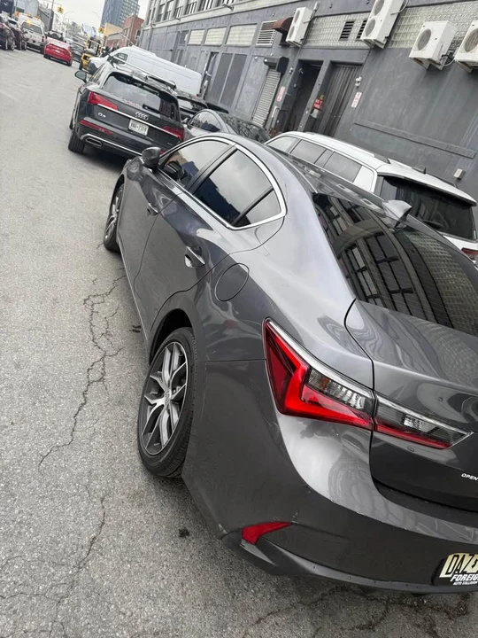 2019 Acura ILX - Image 4 of 10