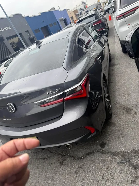2019 Acura ILX - Image 5 of 10