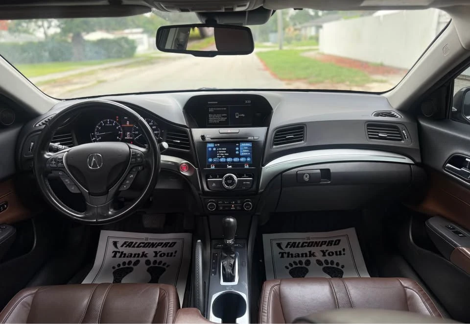 2019 Acura ILX - Image 8 of 16