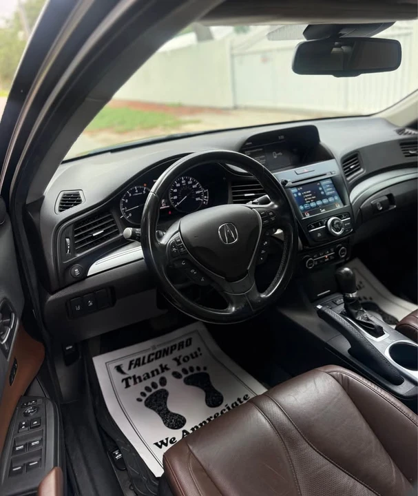2019 Acura ILX - Image 10 of 16