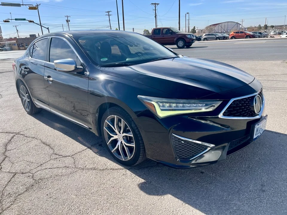 2019 Acura ILX - Image 2 of 13