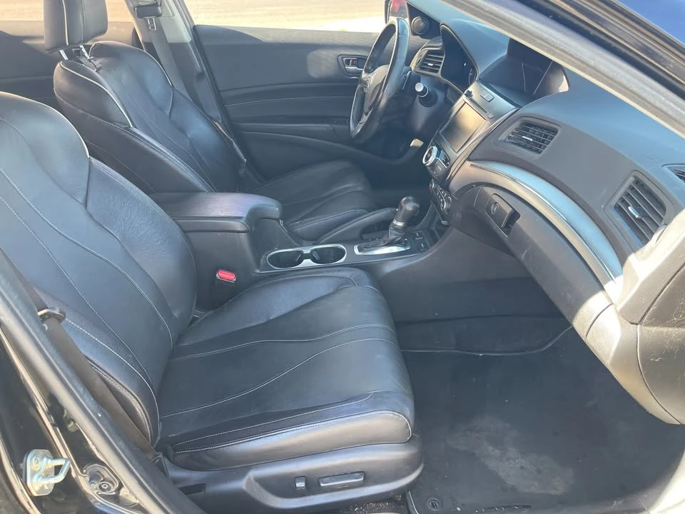 2019 Acura ILX - Image 9 of 13