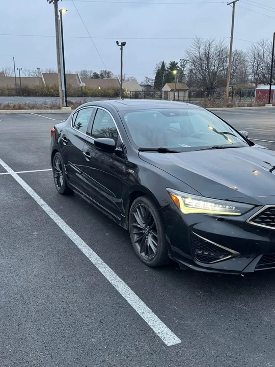 2019 Acura ILX - Image 2 of 10