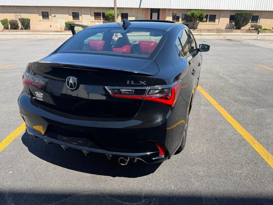 2019 Acura ILX - Image 7 of 10