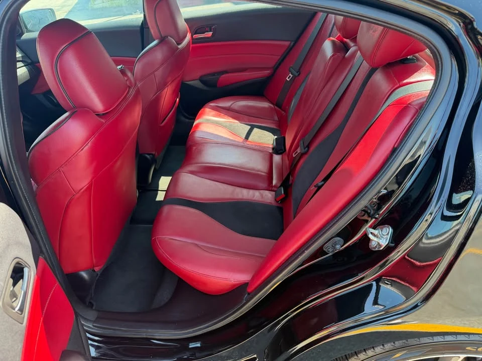2019 Acura ILX - Image 8 of 10