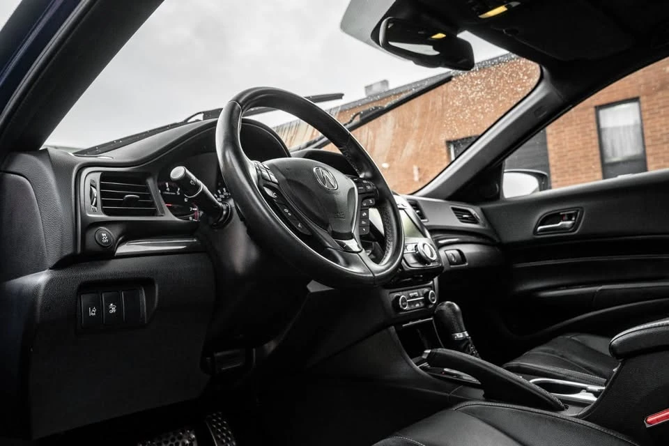 2019 Acura ILX - Image 14 of 15