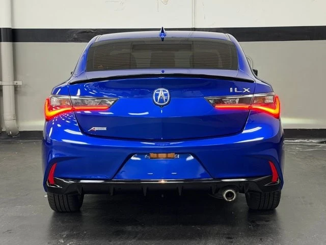 2019 Acura ILX - Image 11 of 21