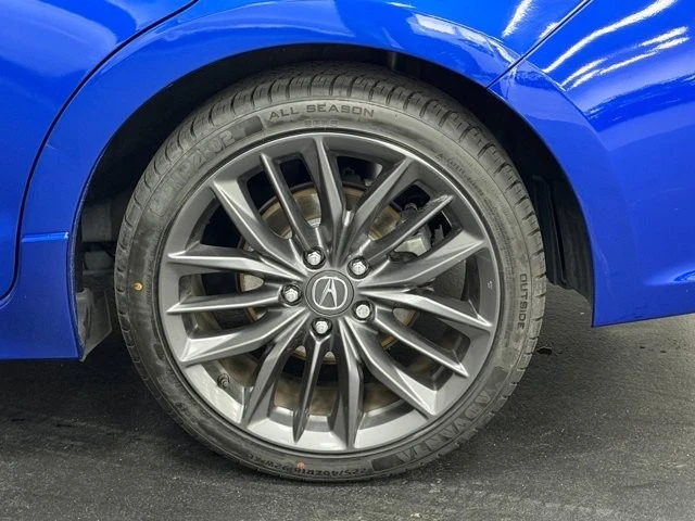 2019 Acura ILX - Image 16 of 21