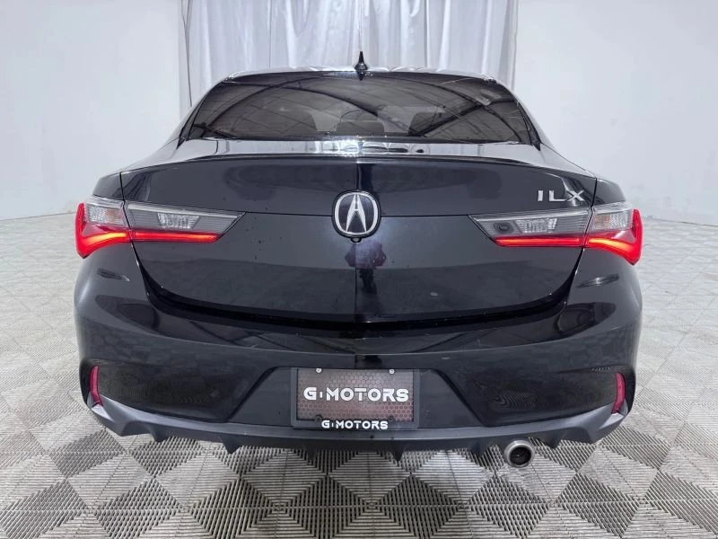 2019 Acura ILX - Image 7 of 12