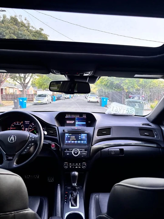 2019 Acura ILX - Image 12 of 20