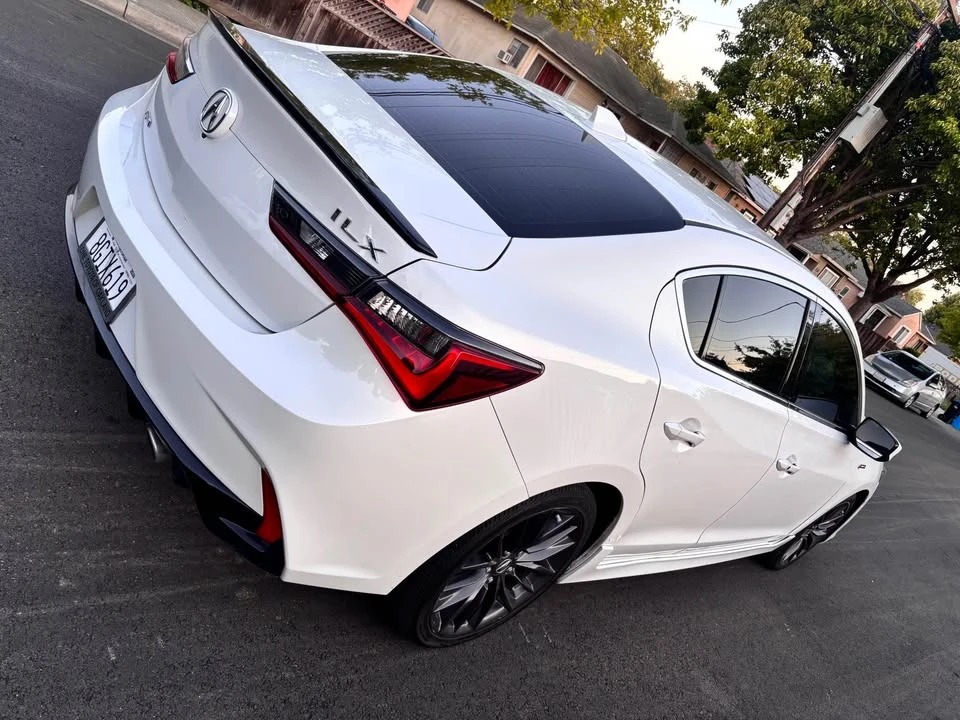 2019 Acura ILX - Image 8 of 20