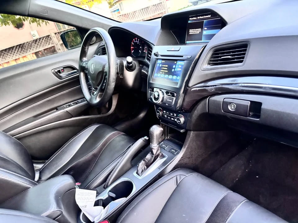 2019 Acura ILX - Image 15 of 20