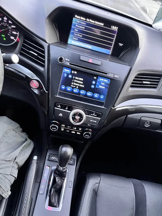 2019 Acura ILX - Image 14 of 20