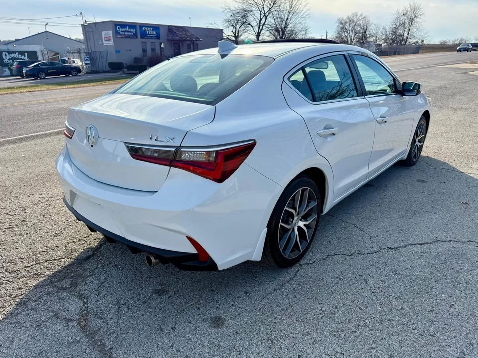 2019 Acura ILX - Image 13 of 20