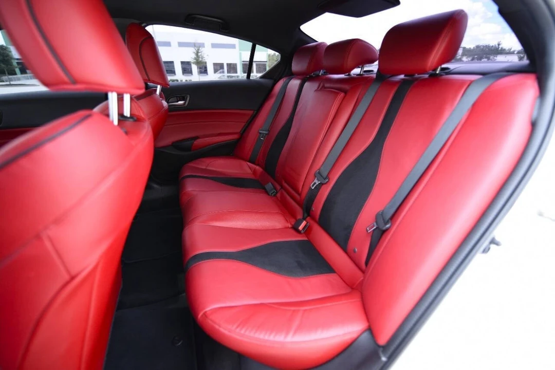 2019 Acura ILX - Image 13 of 18