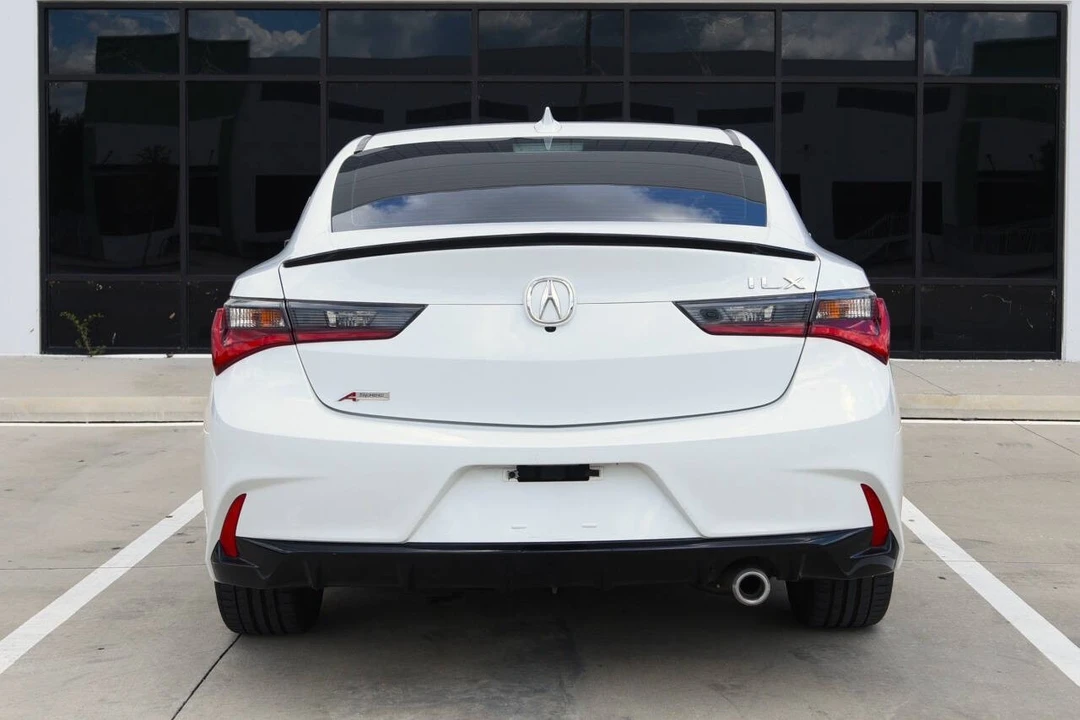 2019 Acura ILX - Image 7 of 18