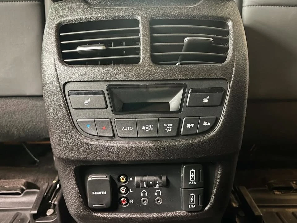 2019 Acura MDX 3rd Gen - Image 18 of 19