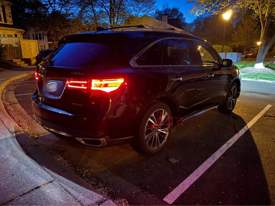 2019 Acura MDX 3rd Gen - Image 16 of 19