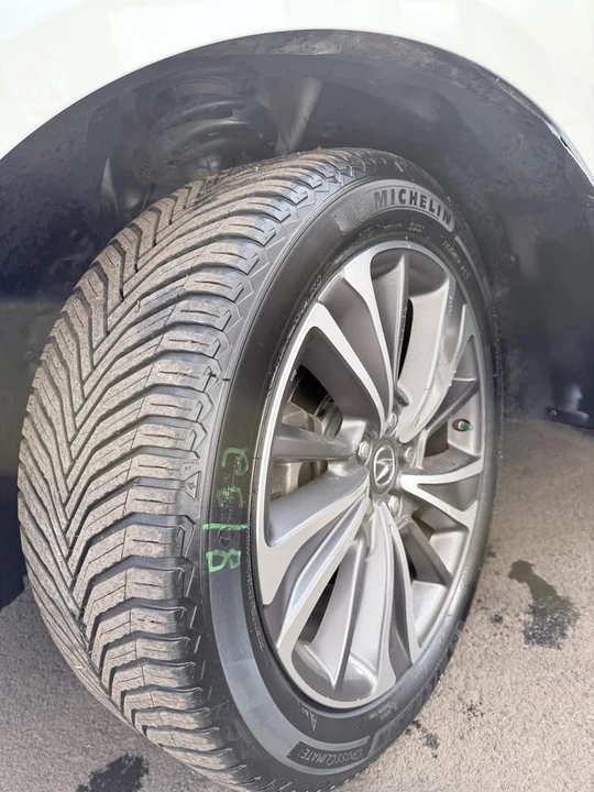 2019 Acura MDX 3rd Gen - Image 16 of 20