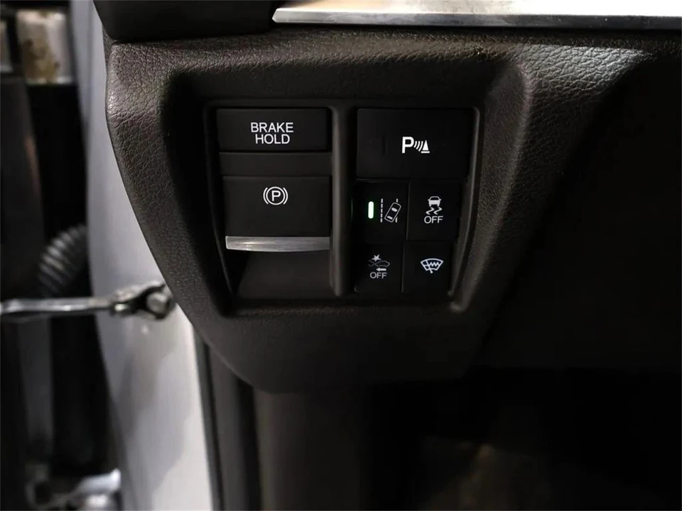 2019 Acura MDX 3rd Gen - Image 13 of 31