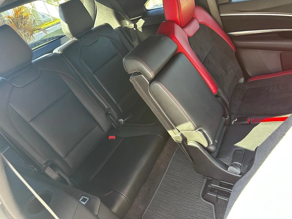 2019 Acura MDX 3rd Gen - Image 18 of 21