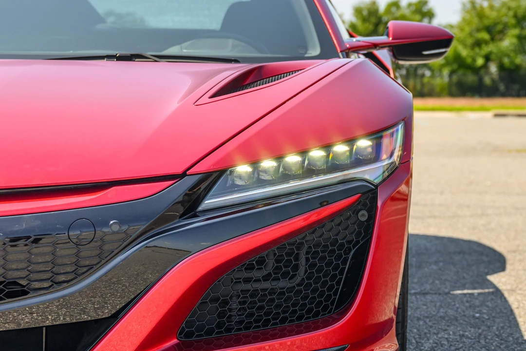 2019 Acura NC1 NSX - Image 19 of 31