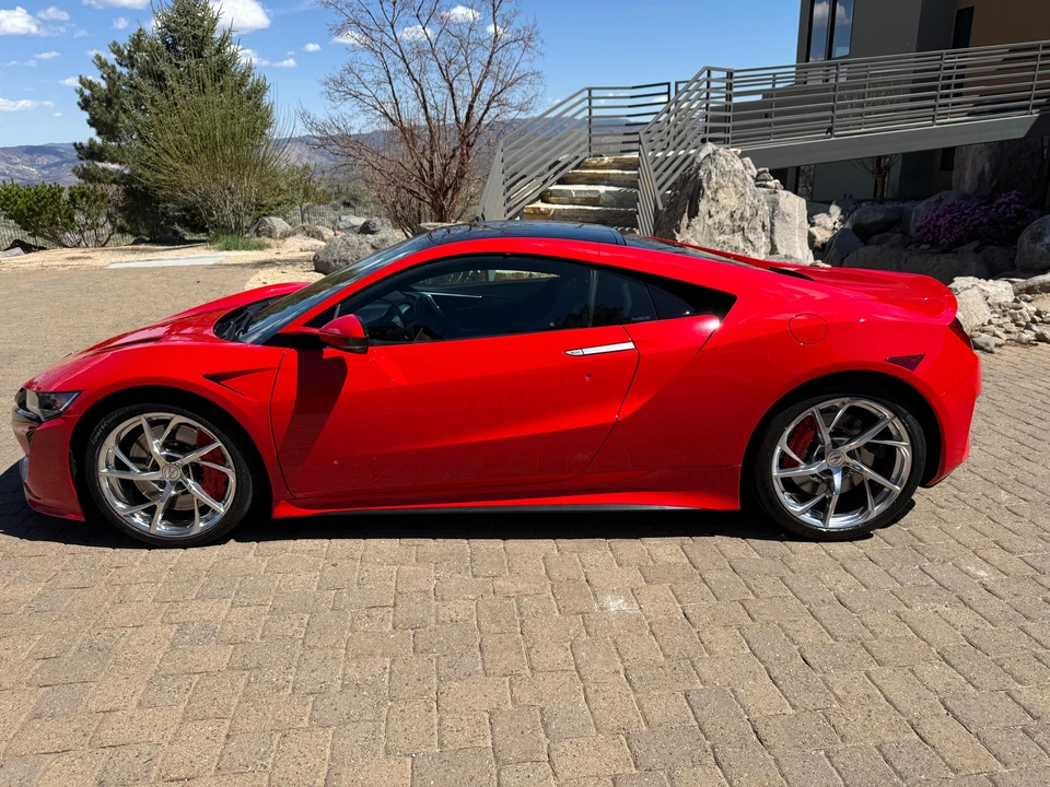 2019 Acura NC1 NSX - Image 13 of 31