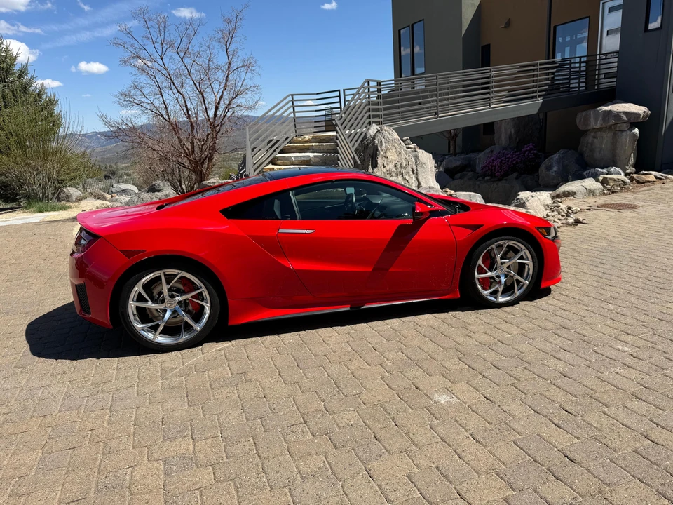 2019 Acura NC1 NSX - Image 29 of 31