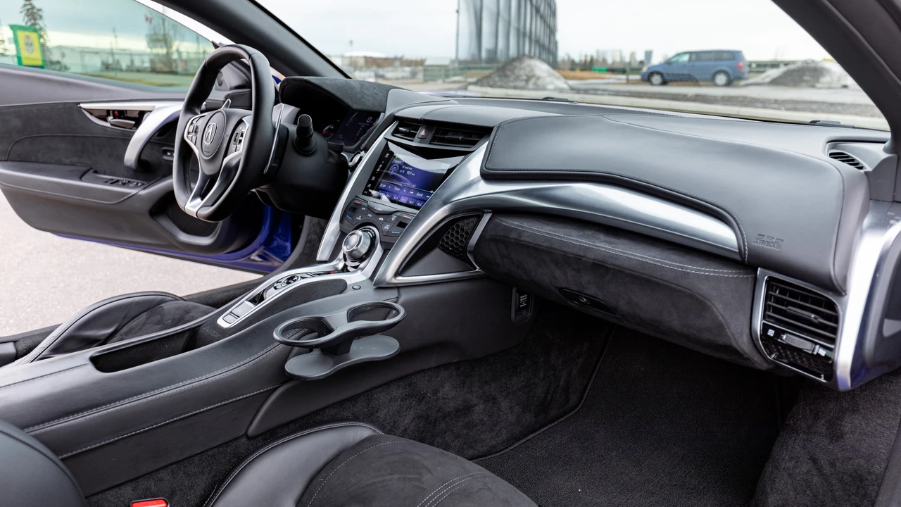 2019 Acura NC1 NSX - Image 6 of 7