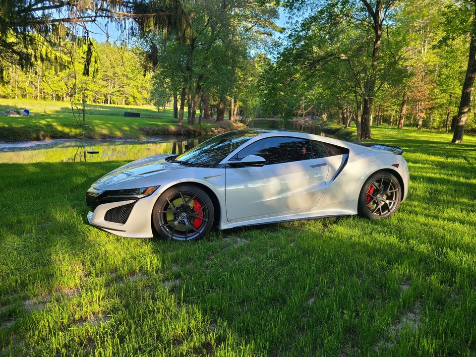 2019 Acura NC1 NSX - Image 16 of 20