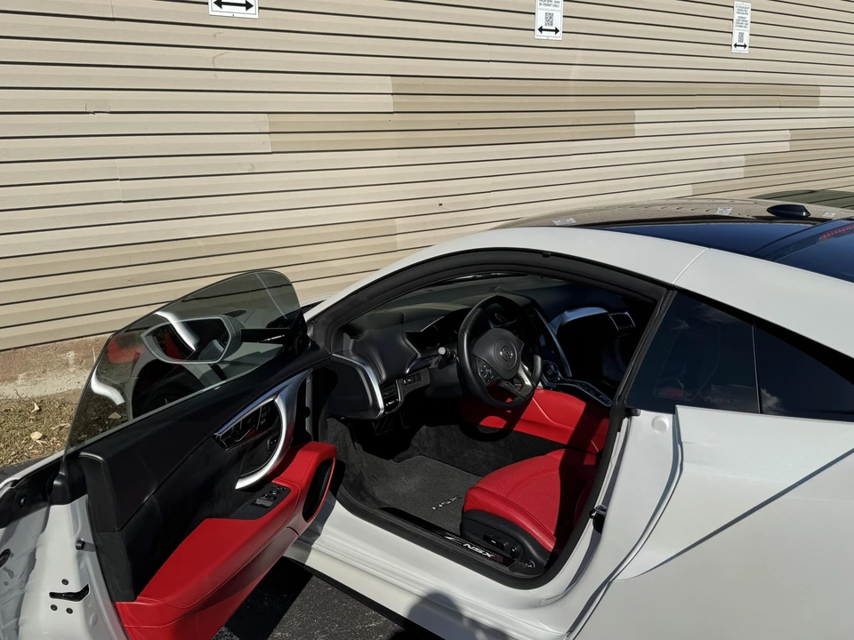 2019 Acura NC1 NSX - Image 25 of 31