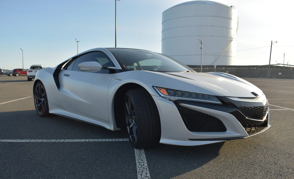 2019 Acura NC1 NSX - Image 14 of 31