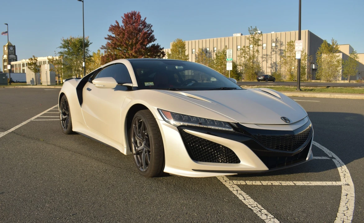 2019 Acura NC1 NSX - Image 15 of 31