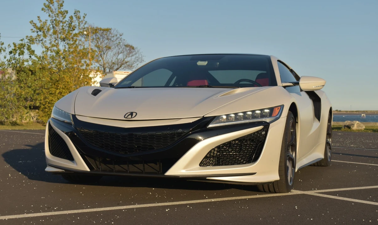2019 Acura NC1 NSX - Image 2 of 31