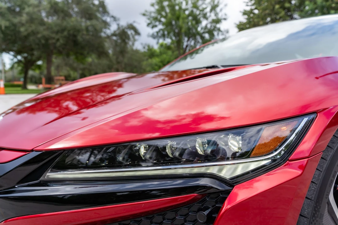 2019 Acura NC1 NSX - Image 15 of 31