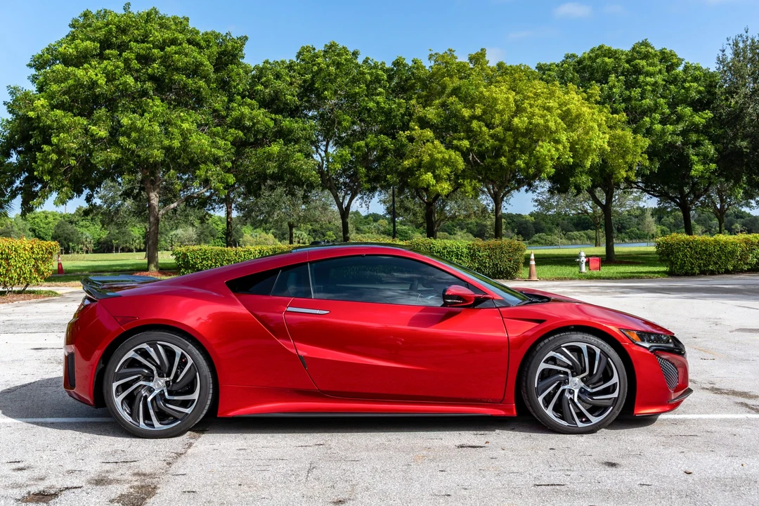2019 Acura NC1 NSX - Image 8 of 31