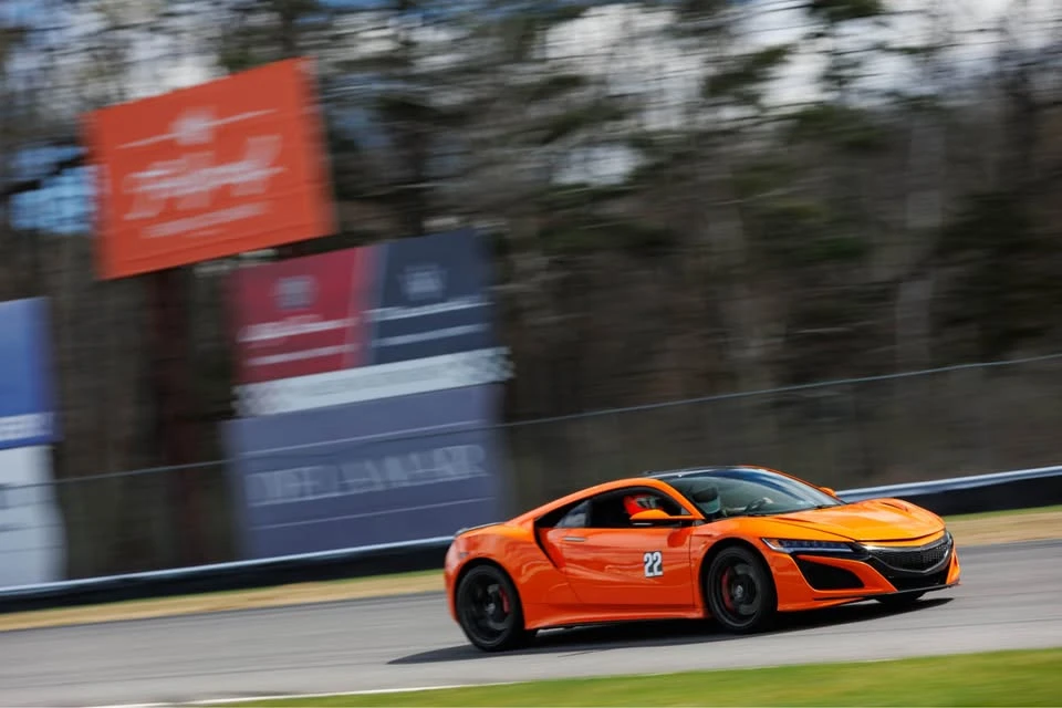 2019 Acura NC1 NSX - Image 11 of 13