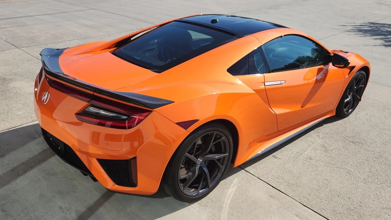 2019 Acura NC1 NSX - Image 9 of 21