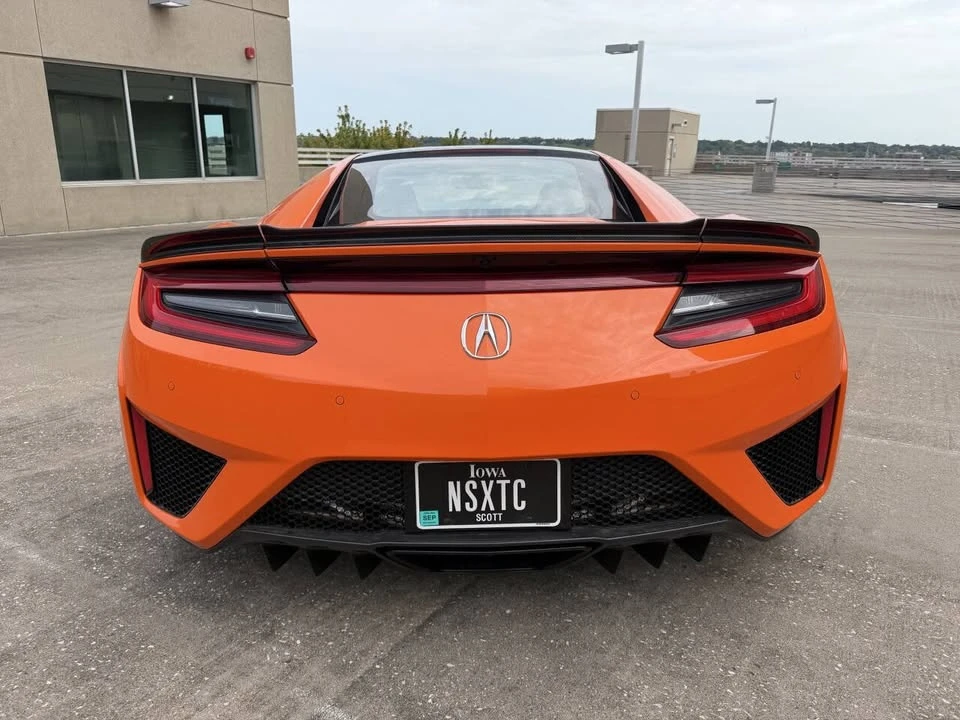 2019 Acura NC1 NSX - Image 11 of 20