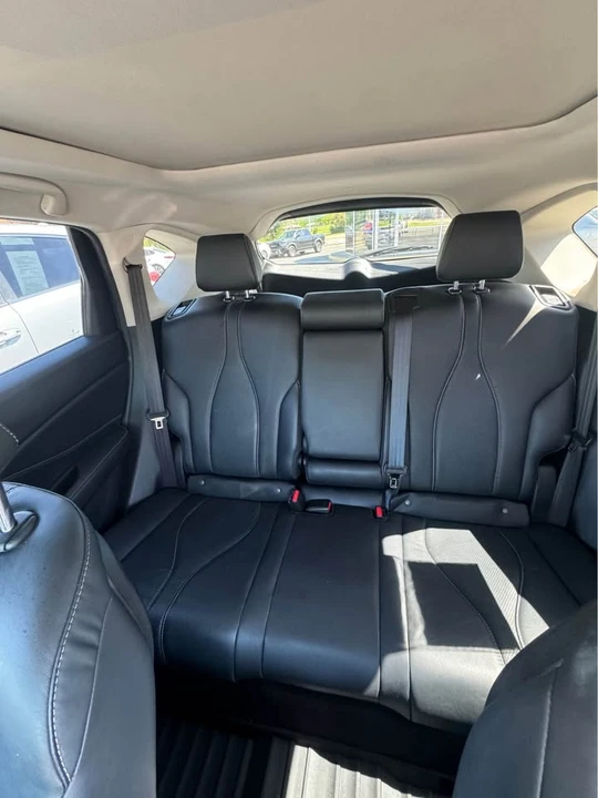 2019 Acura RDX 3rd Gen - Image 10 of 17