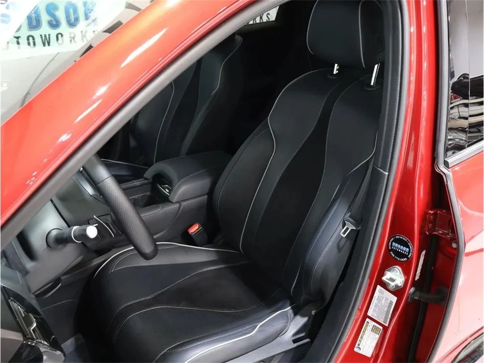 2019 Acura RDX 3rd Gen - Image 15 of 31